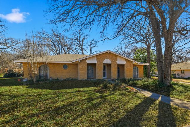 620 Cimarron Trail, Southlake, TX 76092