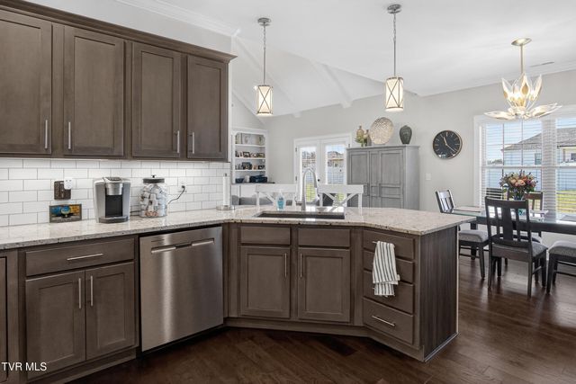 582 Brady Way, Jonesborough, TN 37659