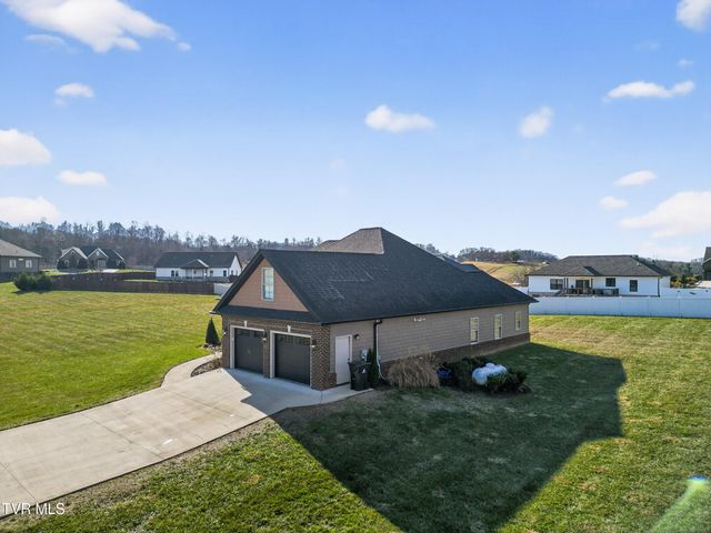 582 Brady Way, Jonesborough, TN 37659