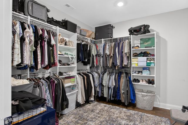 582 Brady Way, Jonesborough, TN 37659