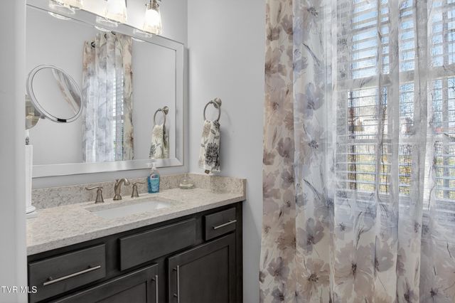 582 Brady Way, Jonesborough, TN 37659