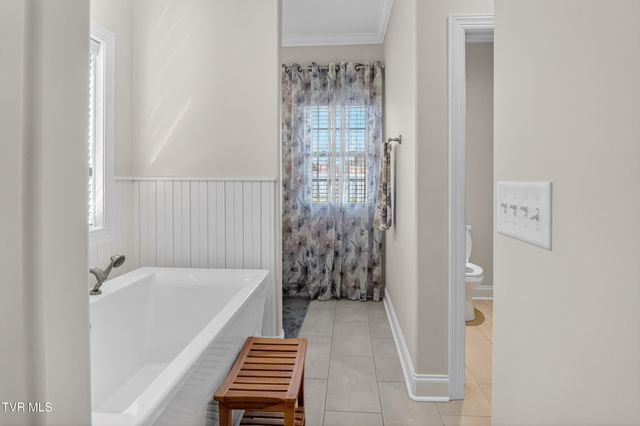 582 Brady Way, Jonesborough, TN 37659