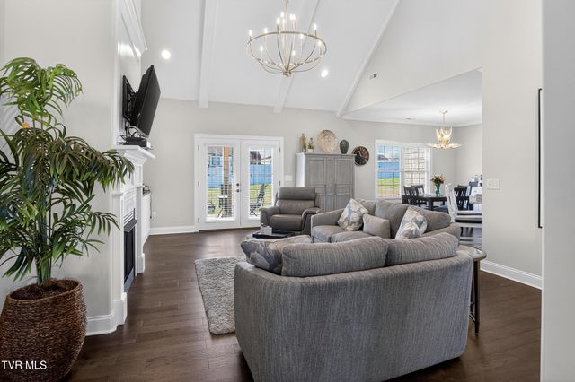 582 Brady Way, Jonesborough, TN 37659