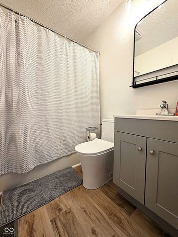 10261 N Rooker Road, Mooresville, IN 46158