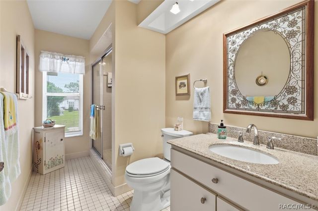 6130 N Whispering Oak Loop, Beverly Hills, FL 34465
