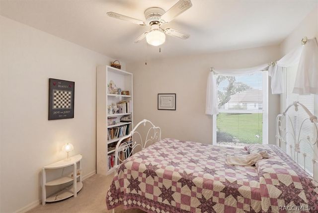 6130 N Whispering Oak Loop, Beverly Hills, FL 34465