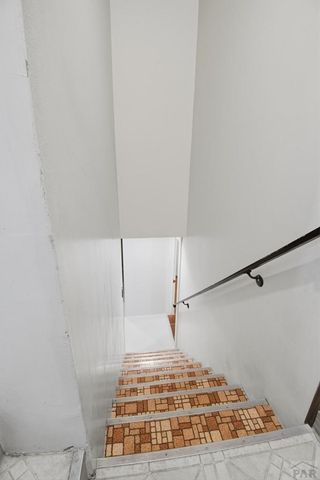 211 Dittmer Ave, Pueblo, CO 81004