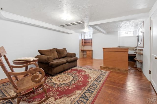 211 Dittmer Ave, Pueblo, CO 81004