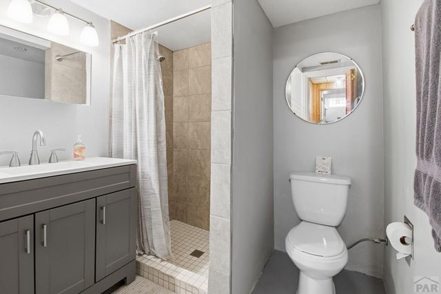 211 Dittmer Ave, Pueblo, CO 81004