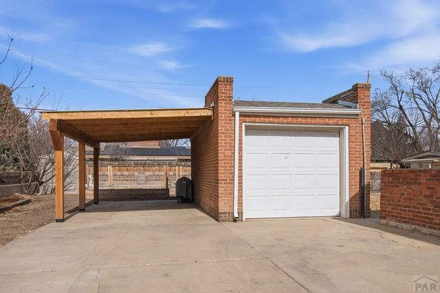 211 Dittmer Ave, Pueblo, CO 81004