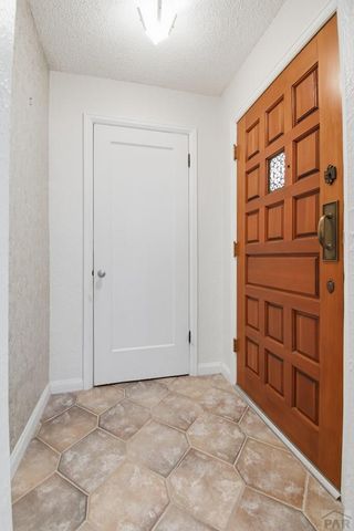 211 Dittmer Ave, Pueblo, CO 81004