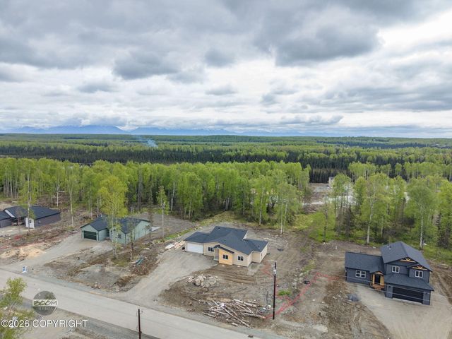 9462 W Palermo Circle, Wasilla, AK 99623