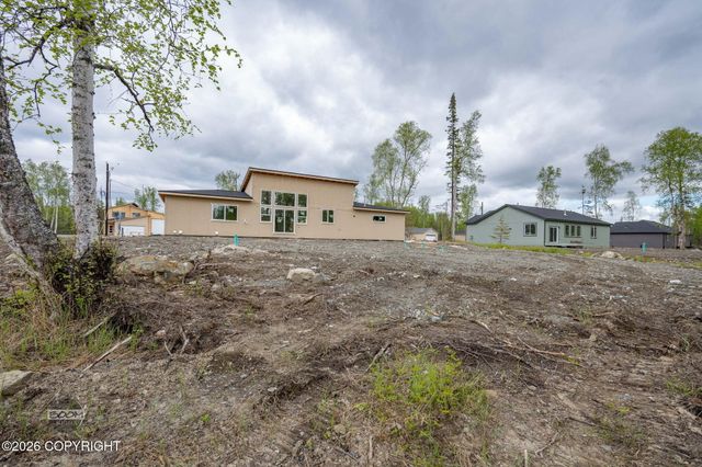 9462 W Palermo Circle, Wasilla, AK 99623