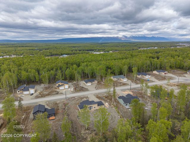 9462 W Palermo Circle, Wasilla, AK 99623