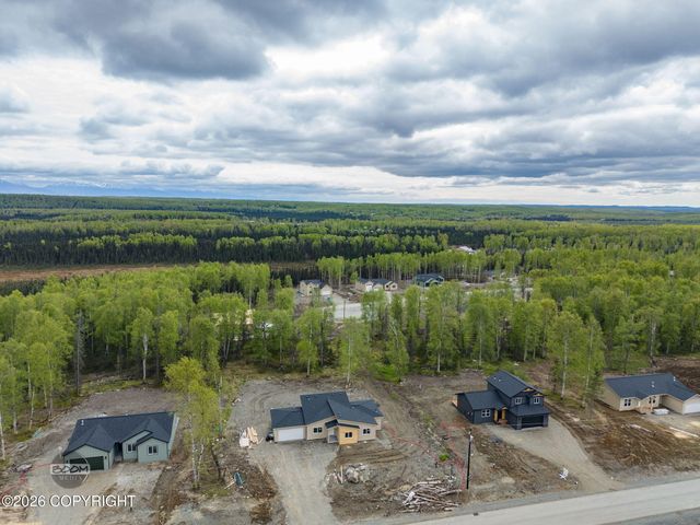 9462 W Palermo Circle, Wasilla, AK 99623
