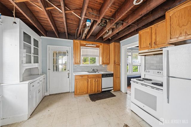 1943 Plainfield Avenue, South Plainfield, NJ 07080