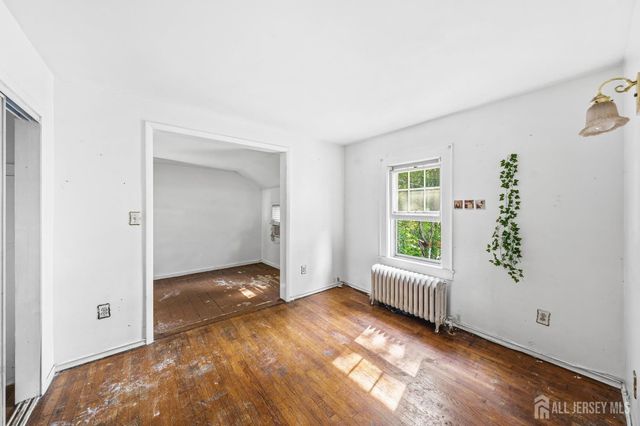 1943 Plainfield Avenue, South Plainfield, NJ 07080
