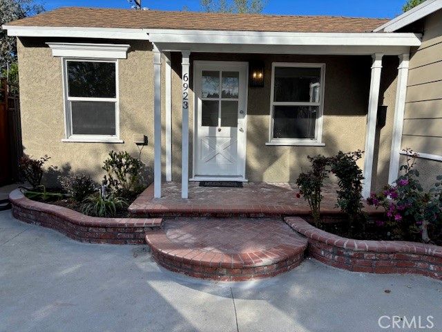 6923 Enfield, Reseda (los Angeles), CA 91335