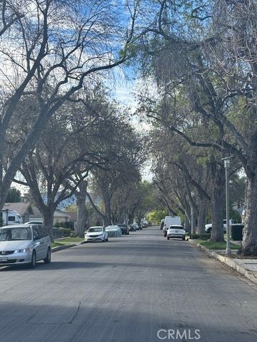 6923 Enfield, Reseda (los Angeles), CA 91335