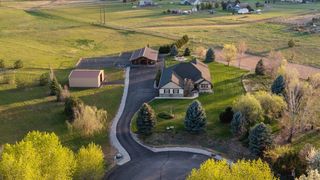 1709 W Cinnibar Ln, Spokane, WA 99224
