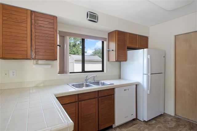 3020 DIVISION STREET, Oviedo, FL 32765