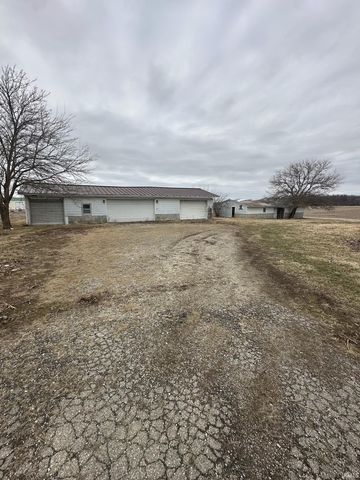 4701 S State Road 1, Redkey, IN 47373