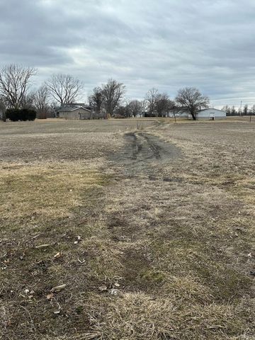 4701 S State Road 1, Redkey, IN 47373