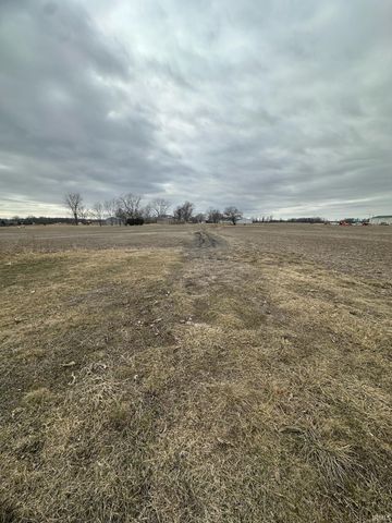 4701 S State Road 1, Redkey, IN 47373