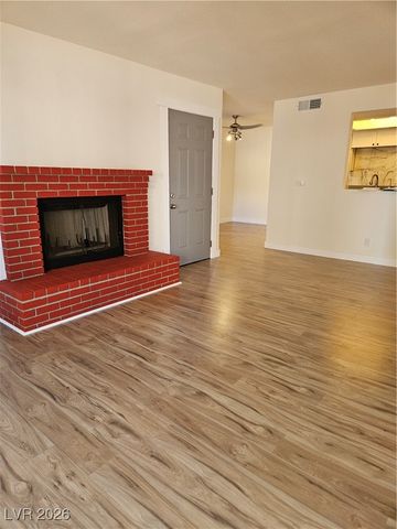 3769 Carlyle Drive 74, Las Vegas, NV 89115