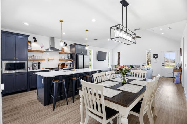 200 Walnut Street, Chico, TX 76431