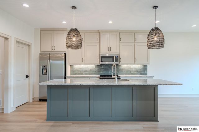 1314 Maple Drive, Blair, NE 68008