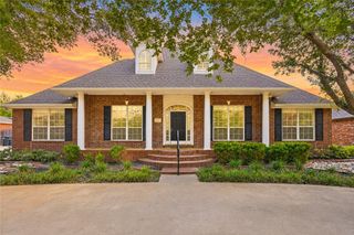 717 Willow Loop, College Station, TX 77845