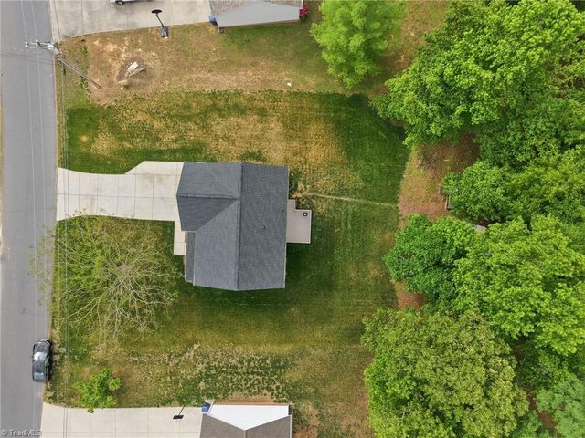 4245 Majestic Oaks Drive, Randleman, NC 27317