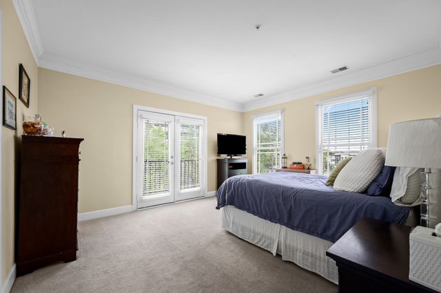 3102 W End Cir Apt 401, Nashville, TN 37203
