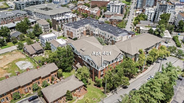 3102 W End Cir Apt 401, Nashville, TN 37203