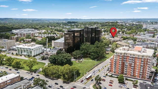 3102 W End Cir Apt 401, Nashville, TN 37203
