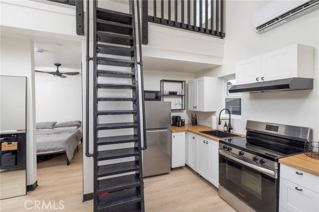 5447 Lime Avenue, Long Beach, CA 90805