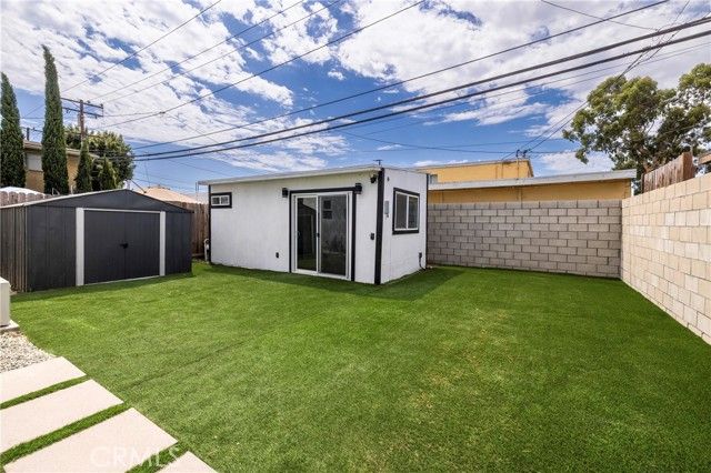 5447 Lime Avenue, Long Beach, CA 90805