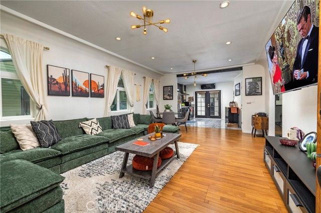 5447 Lime Avenue, Long Beach, CA 90805