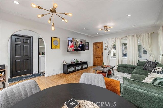 5447 Lime Avenue, Long Beach, CA 90805