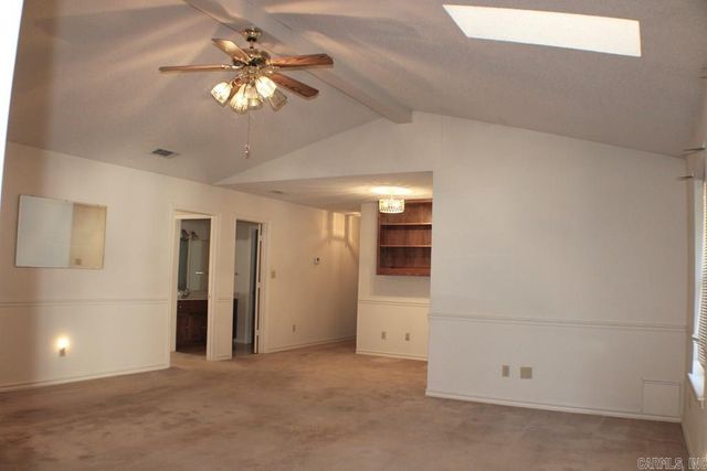 1201 E 42nd St., Texarkana, AR 71854