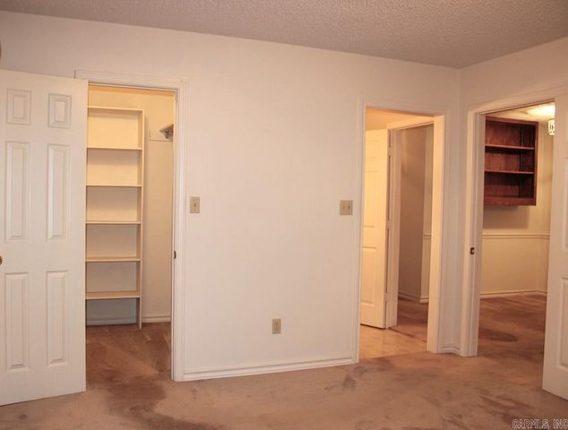 1201 E 42nd St., Texarkana, AR 71854