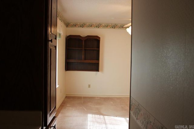 1201 E 42nd St., Texarkana, AR 71854