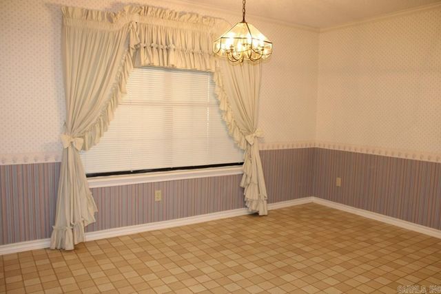 1201 E 42nd St., Texarkana, AR 71854