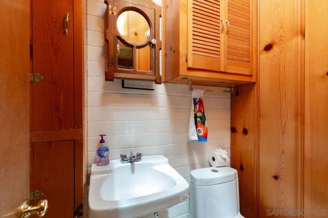 1679 Whispering Pines Drive, Julian, CA 92036