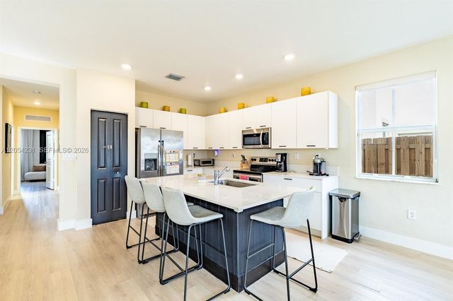 2370 NW 131st Circle, Miami, FL 33167