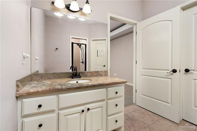 6844 N 4th Street, Mcallen, TX 78504