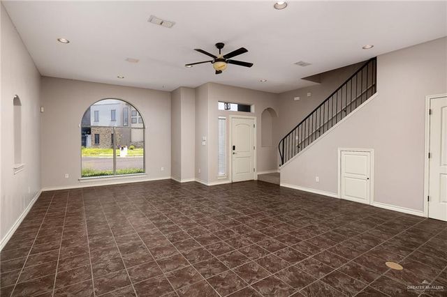 6844 N 4th Street, Mcallen, TX 78504