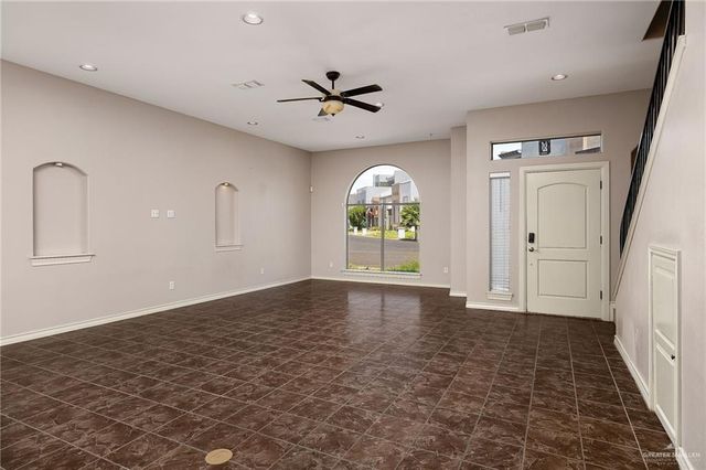 6844 N 4th Street, Mcallen, TX 78504