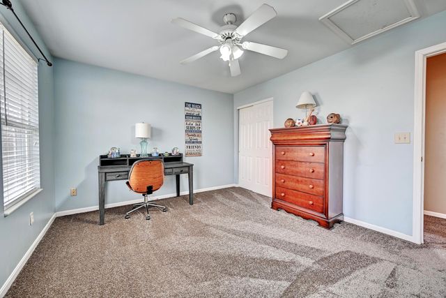 8500 Moonstone Court, Florence, KY 41042